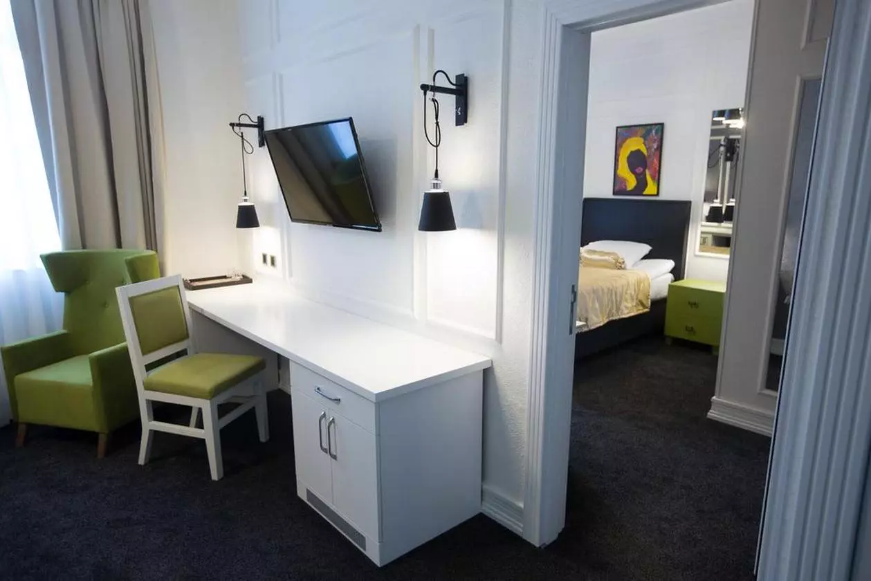 DONDAR_SHABAVIZ (17).jpg